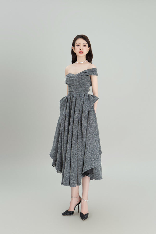 Kirei Asymmetric Shoulder Dress